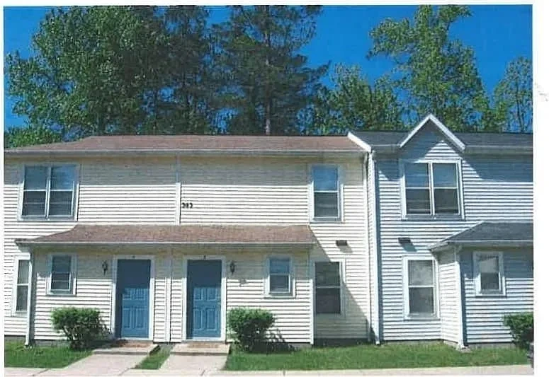 Colonial Beach Village – photo 3