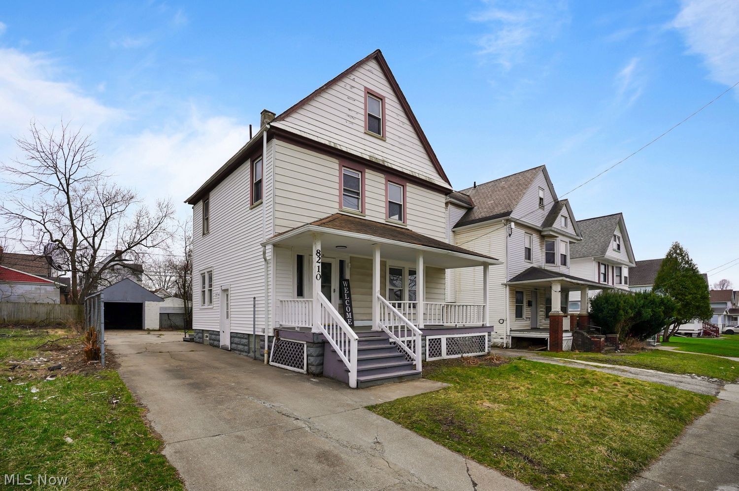 8210 Dorver Ave – photo 1