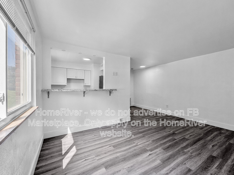 781 Cooke Dr unit 1 – photo 5