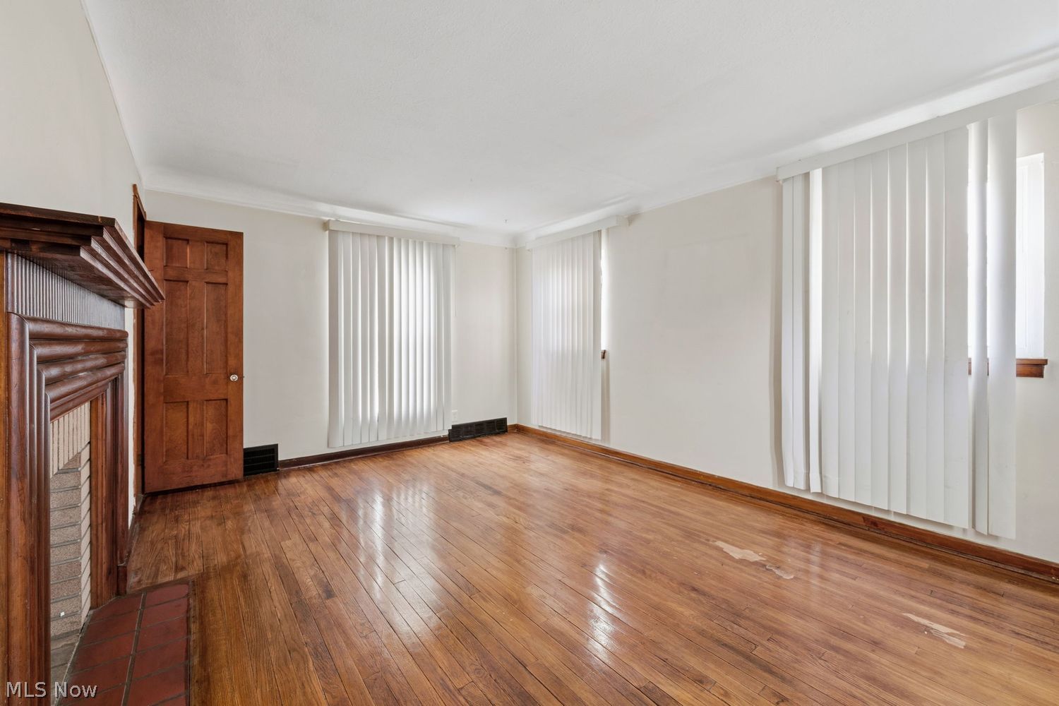 11617 Rutland Ave – photo 5