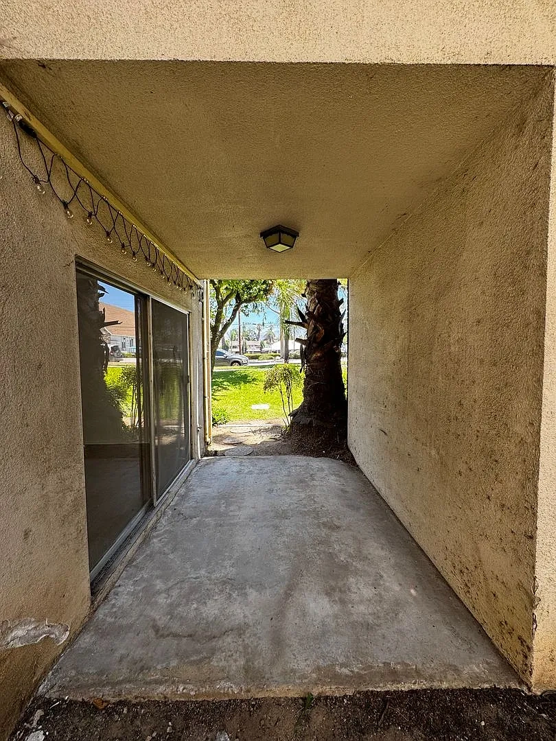 100 - Kimberly Apartments – photo 3