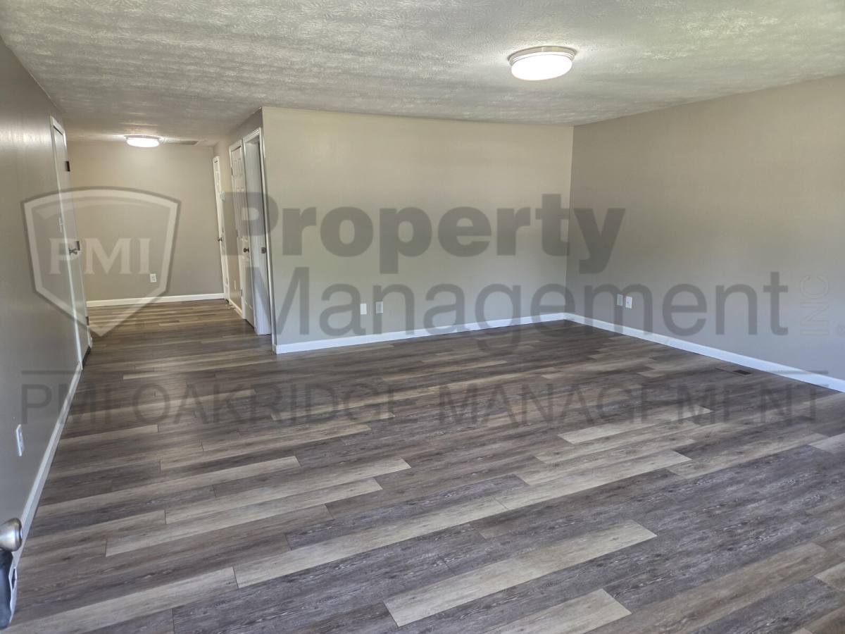 1256 Heritage Dr – photo 5
