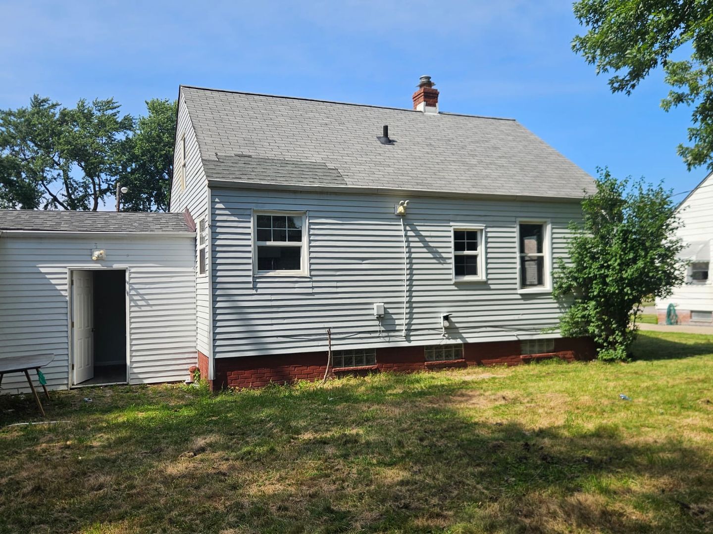 20630 Morris Ave – photo 2