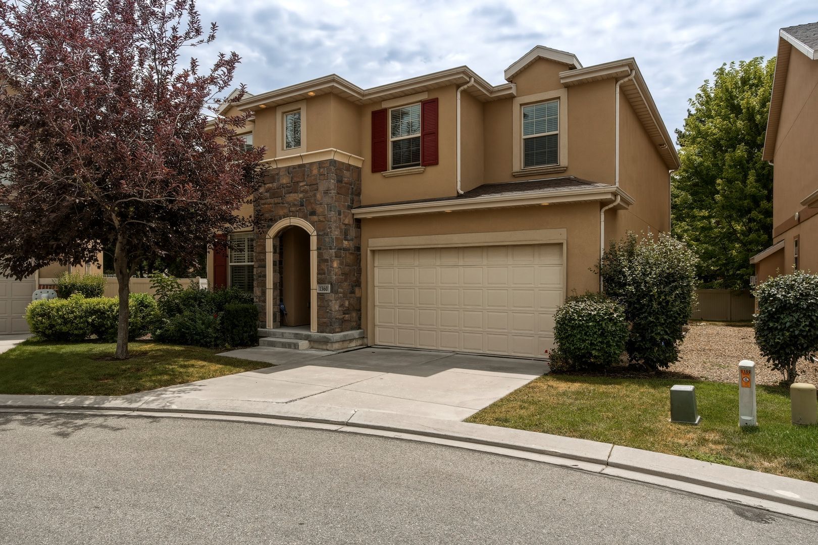 1360 E Foxmont Ln – photo 1