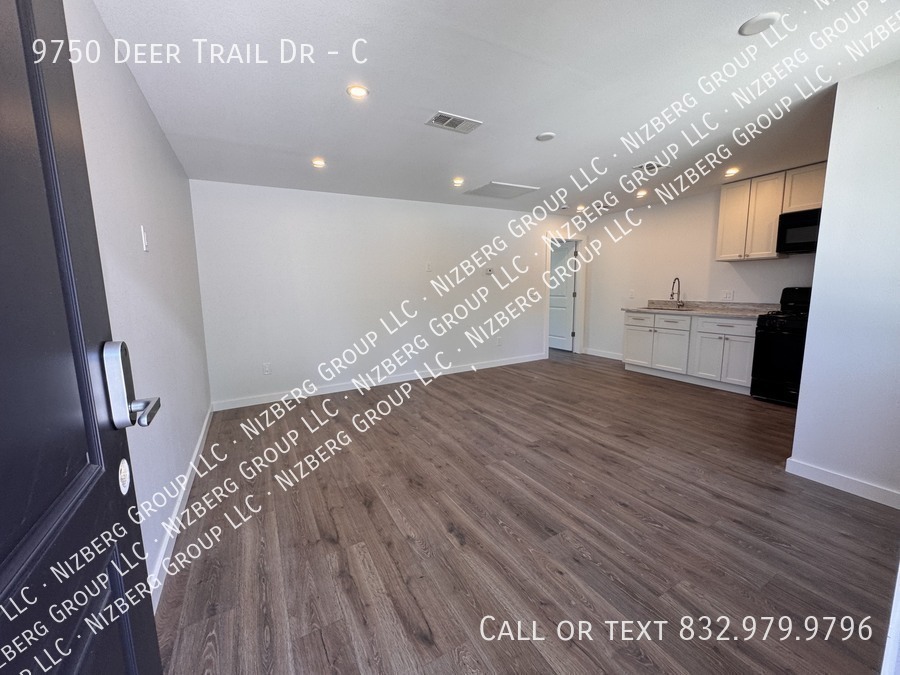 9750 Deer Trail Dr – photo 3