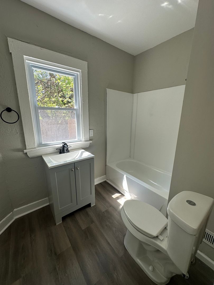 2228 E 78th St unit DN – photo 5