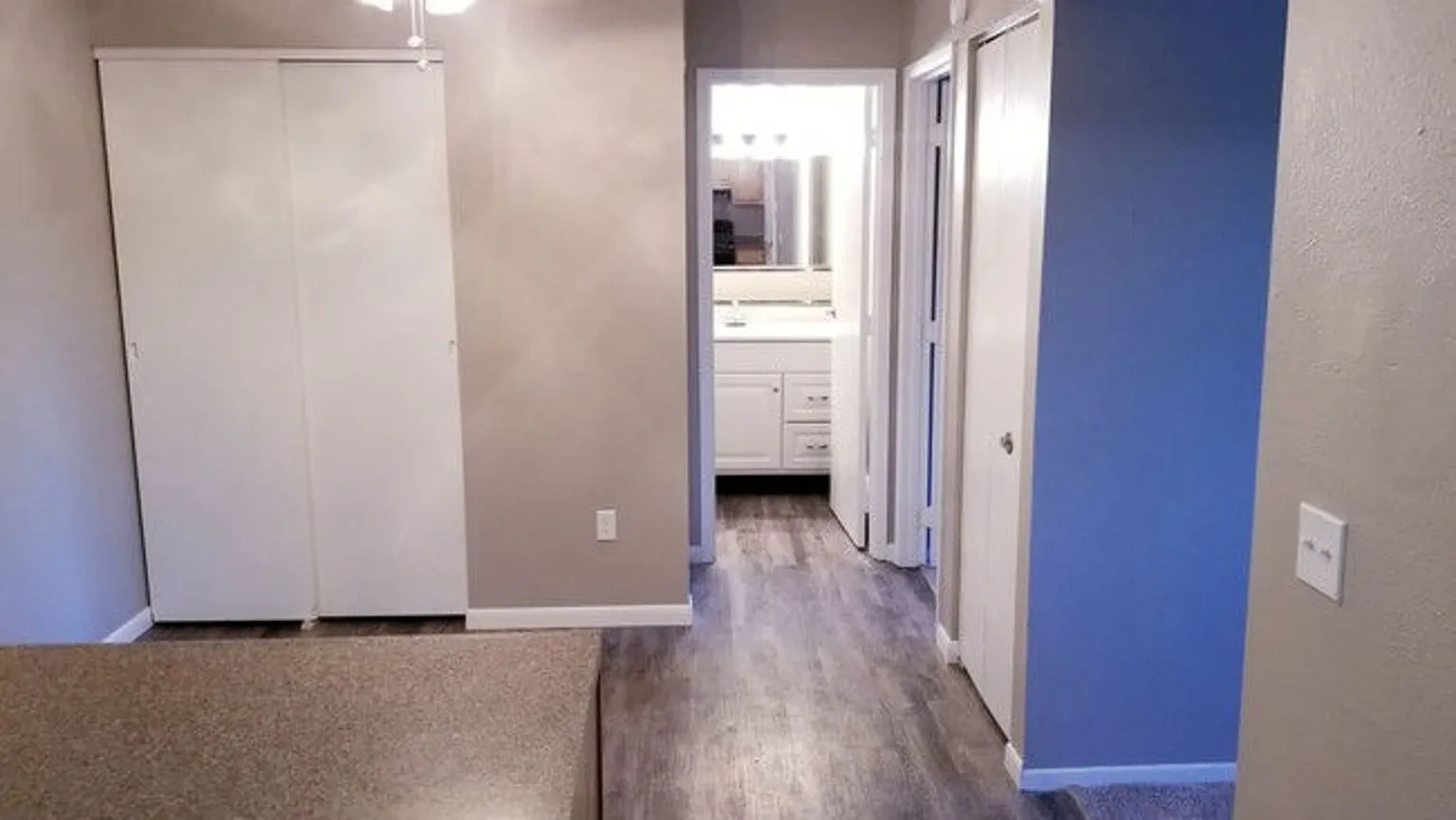 Riviera Apartments – photo 5