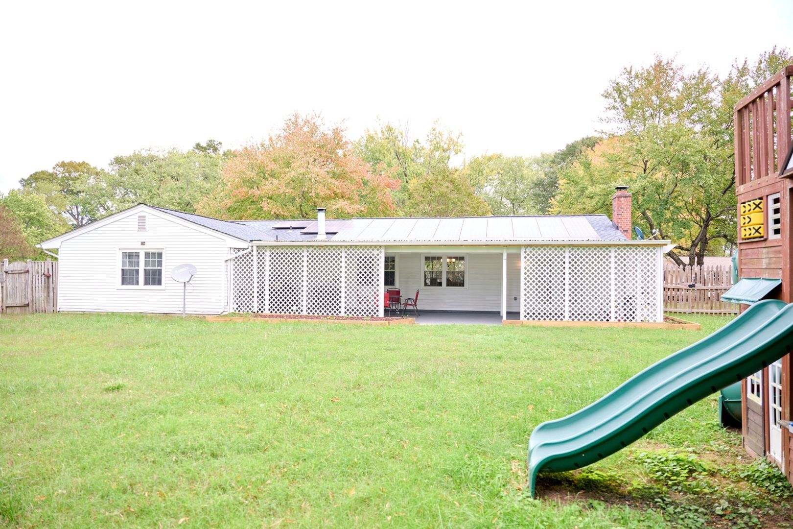 1314 Harwich Dr – photo 2