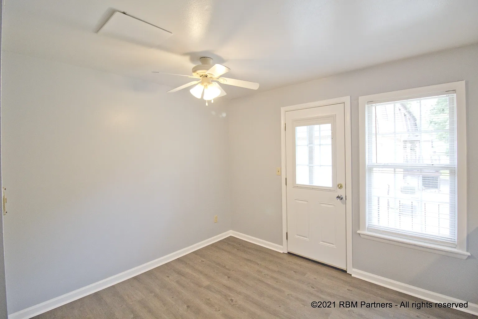 400 W Union St – photo 4
