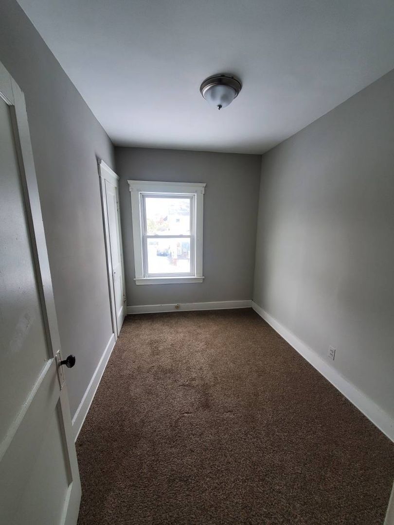 14205 Savannah Ave – photo 3