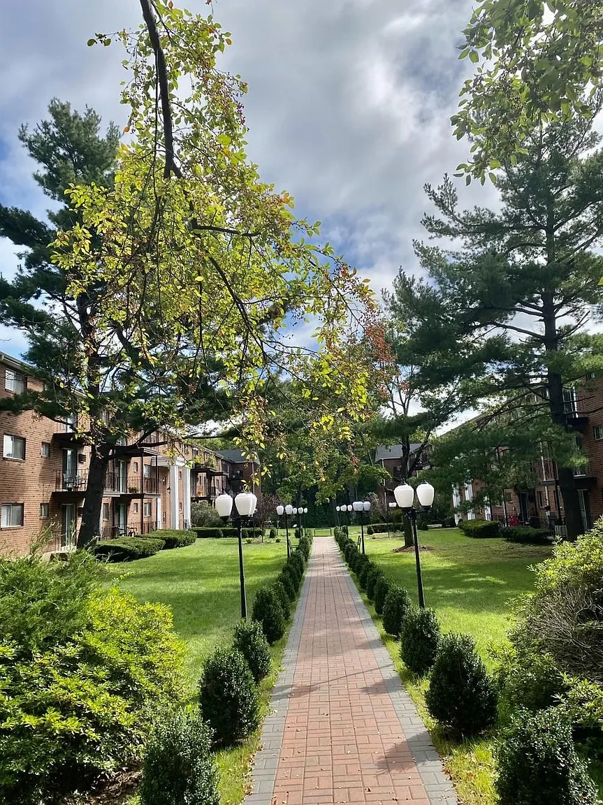 Fernwood Apartments – photo 1