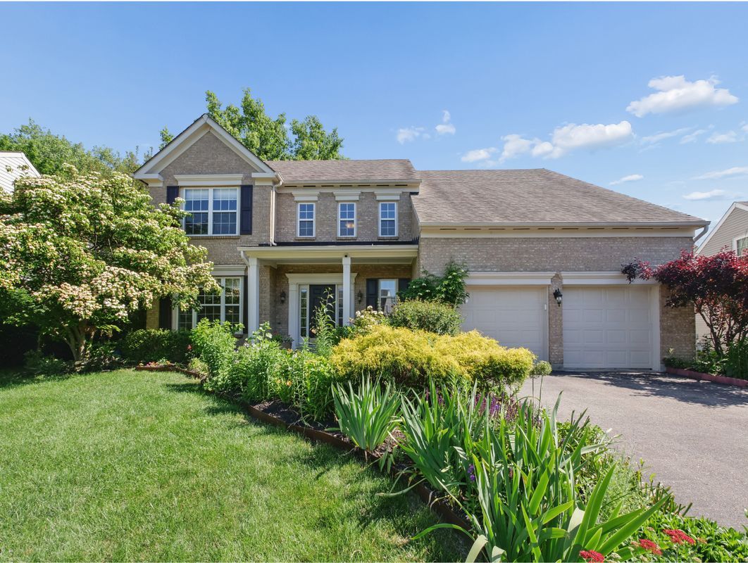 7879 Yellowwood Dr – photo 1