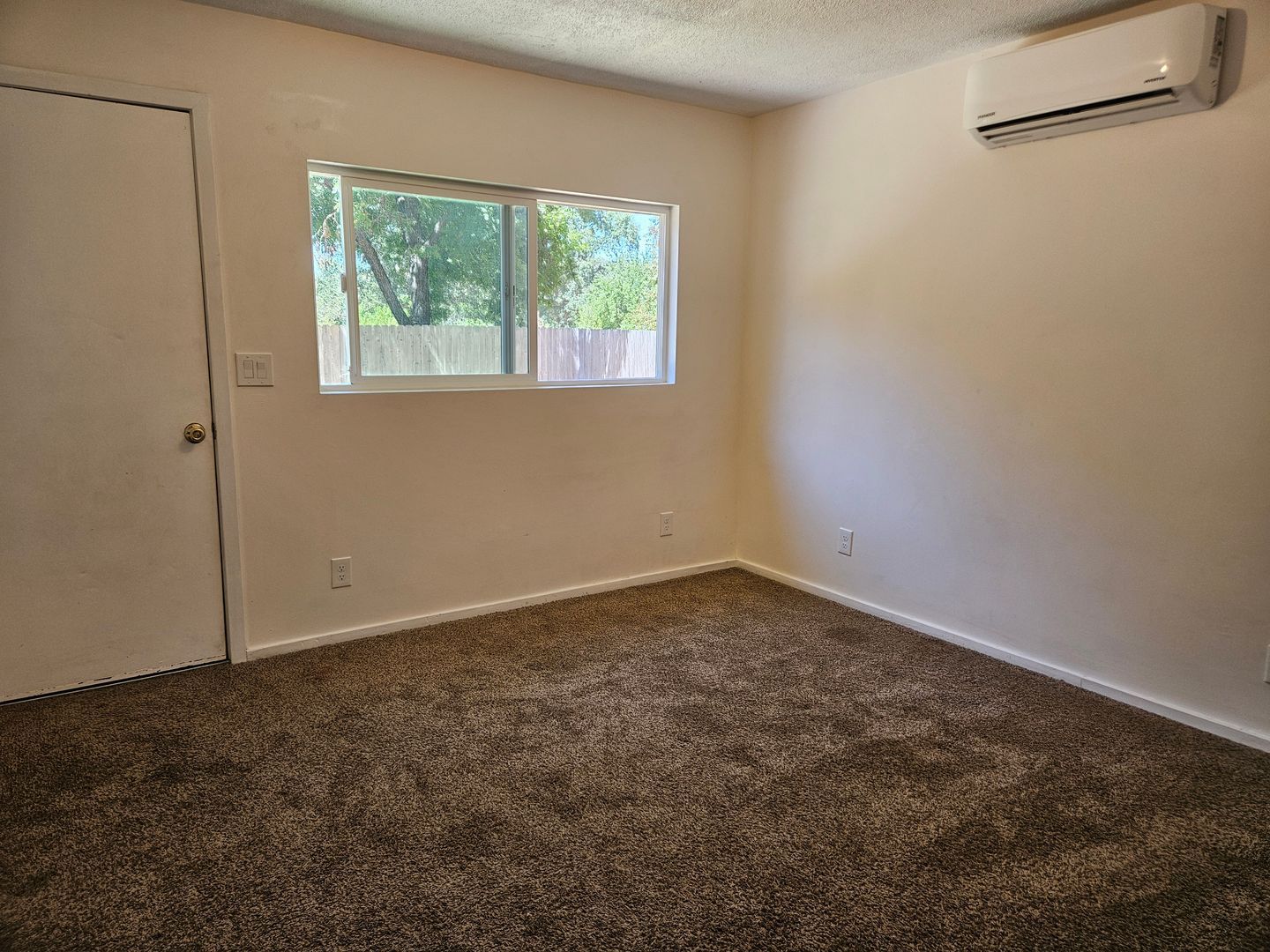 9707 Main St – photo 3