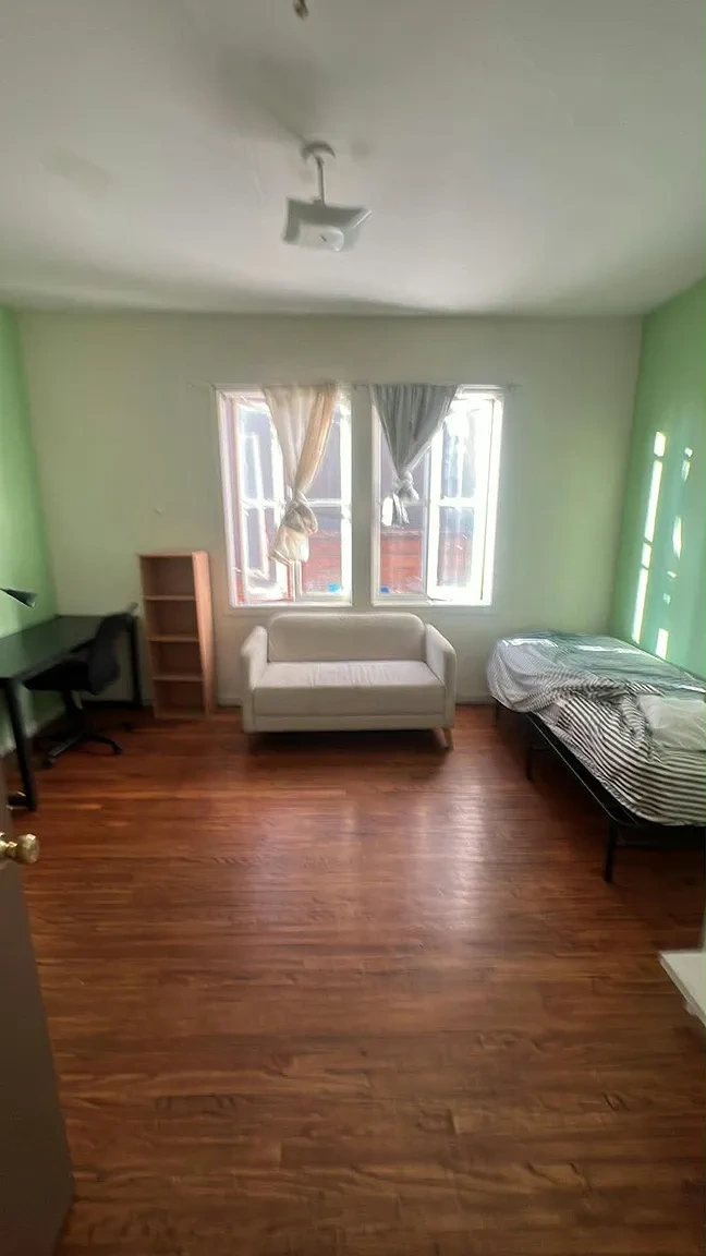 2455 Prospect St – photo 1