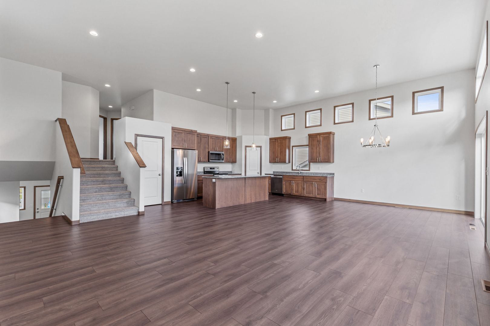 2714 10th St W – photo 4