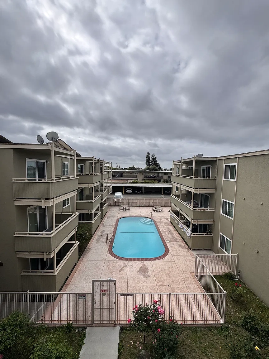 1399 Pacific Ave – photo 5