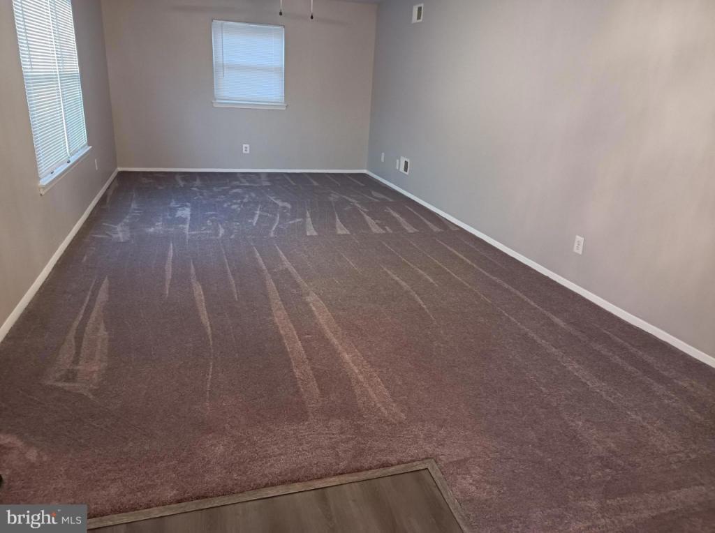 1001 Tyler Ct – photo 5