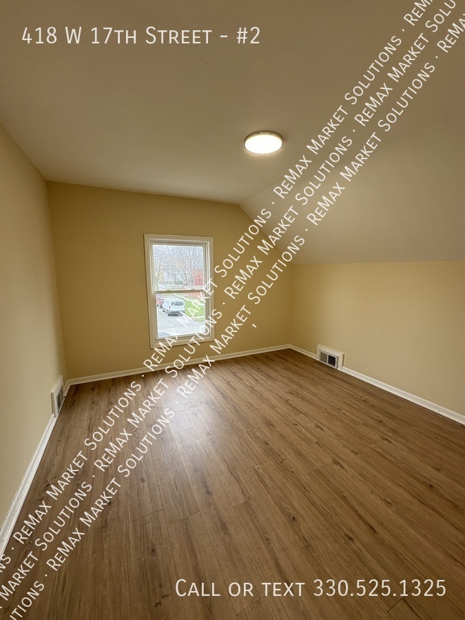 418 W 17th St – photo 5