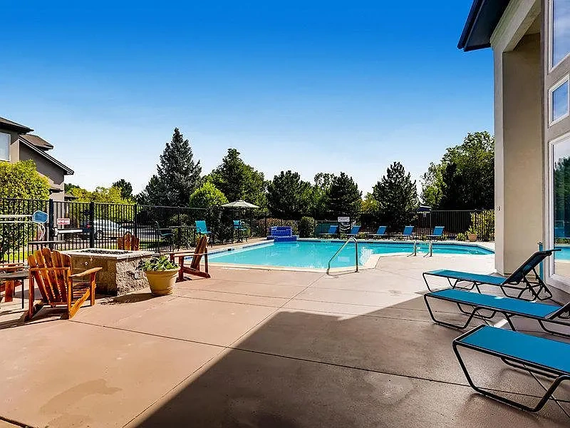 Allure Apartments – photo 1