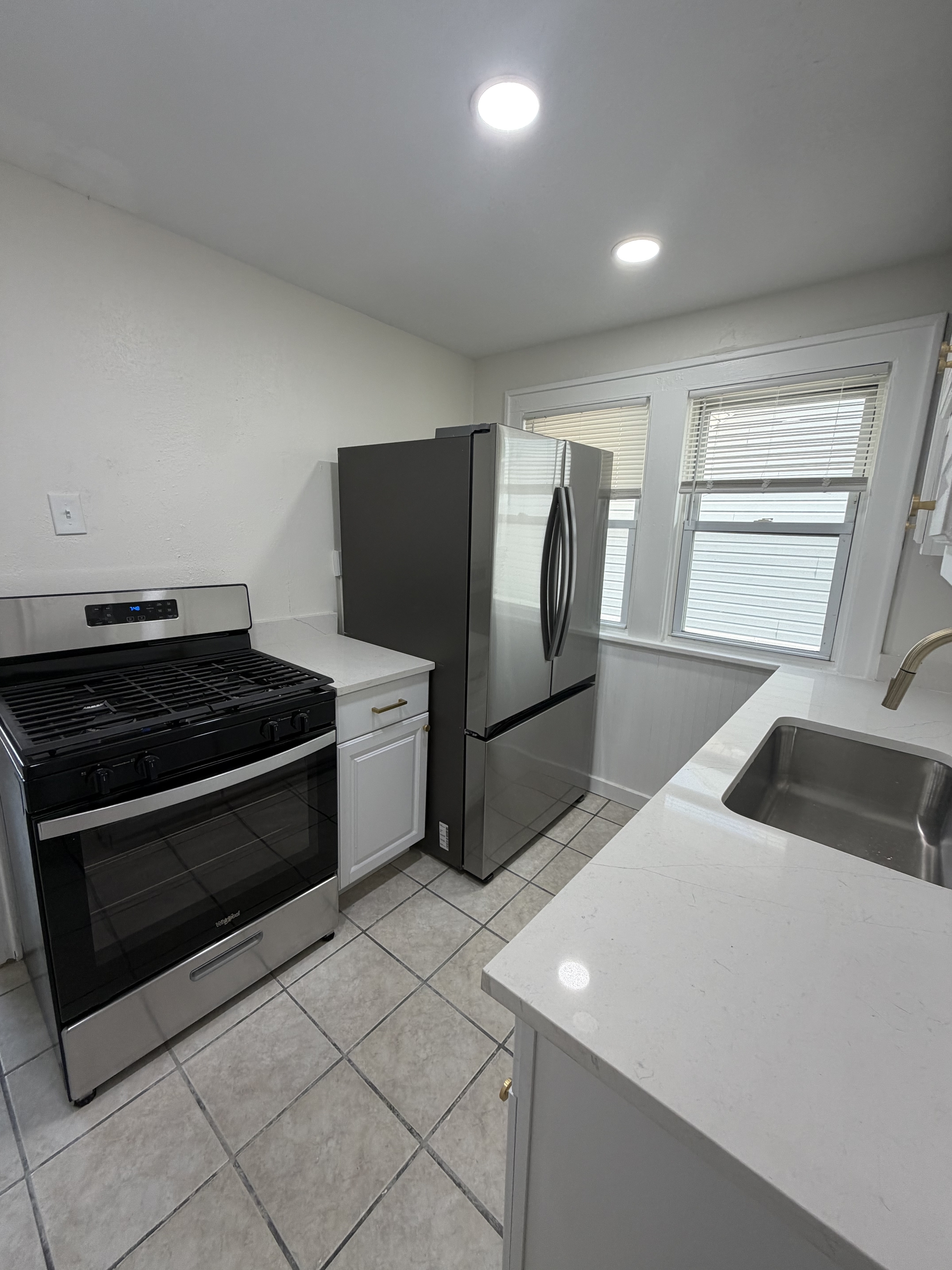 4345 W 48th St – photo 2