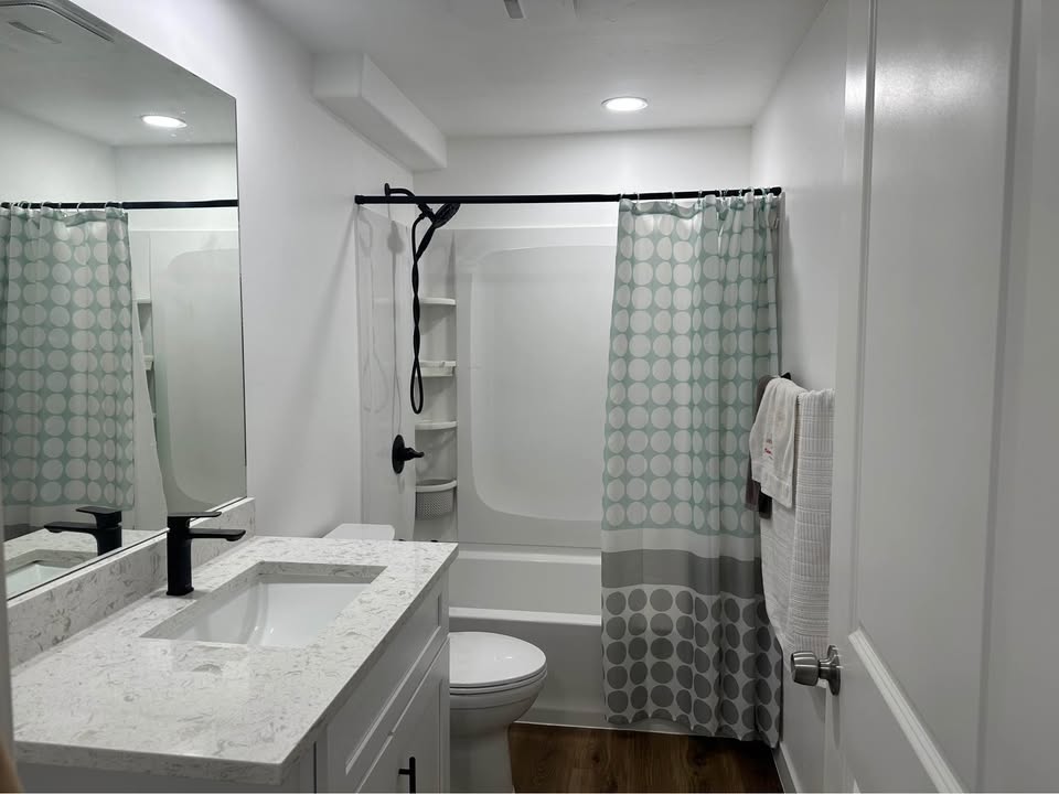 634 W 1360 N – photo 1