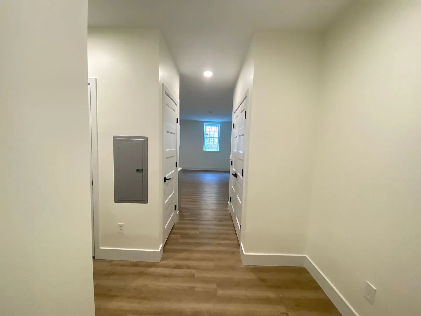 One Park Apartments – photo 5