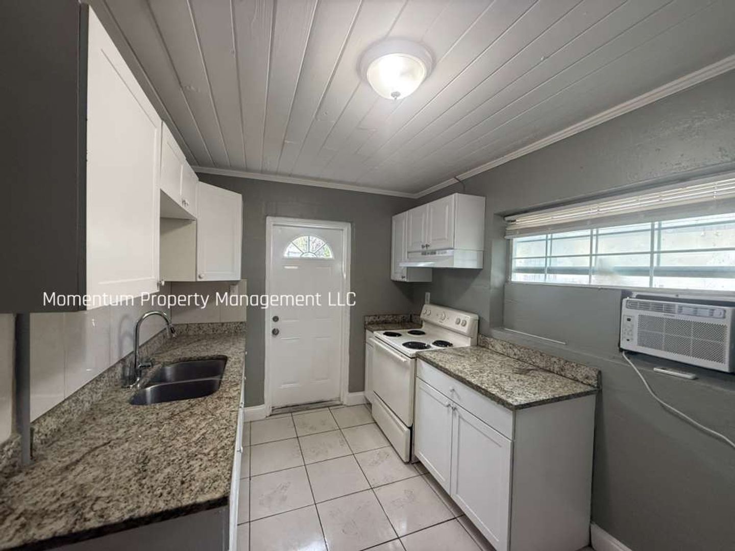 3618 Machado St unit B – photo 1
