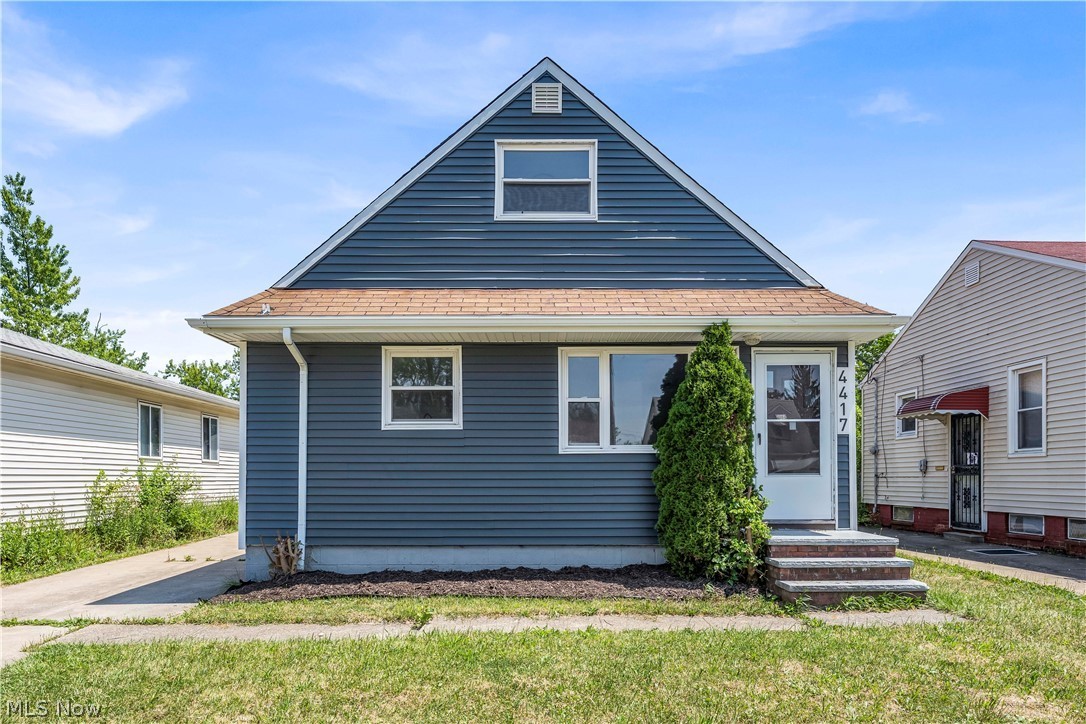 4417 E 156th St – photo 1