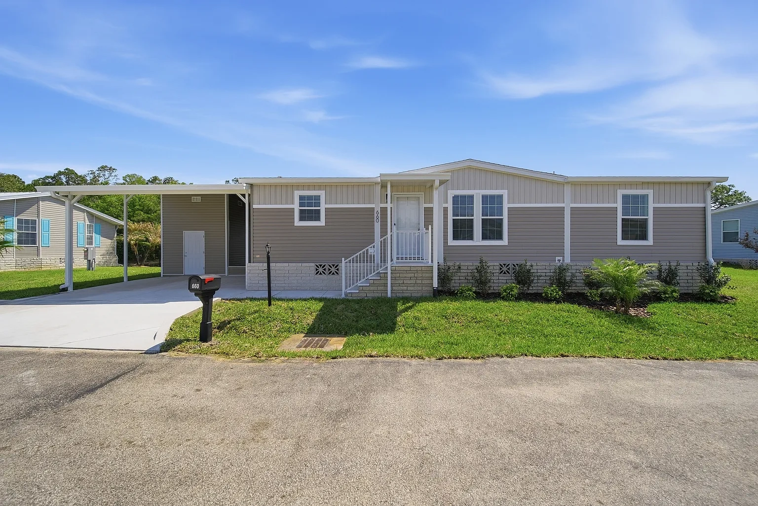 Royal Palm Village – Floor plan