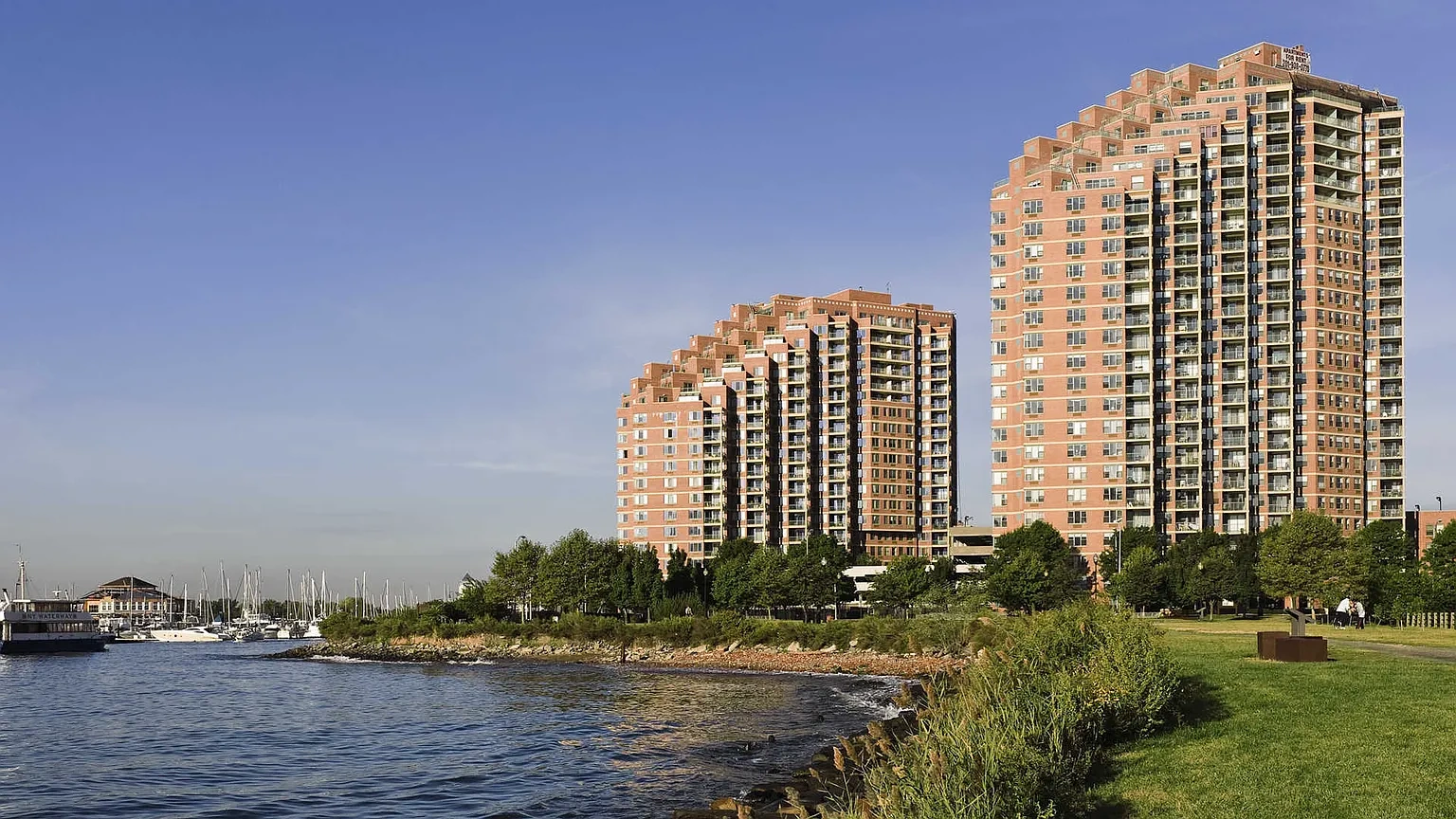 Portside Towers – photo 4