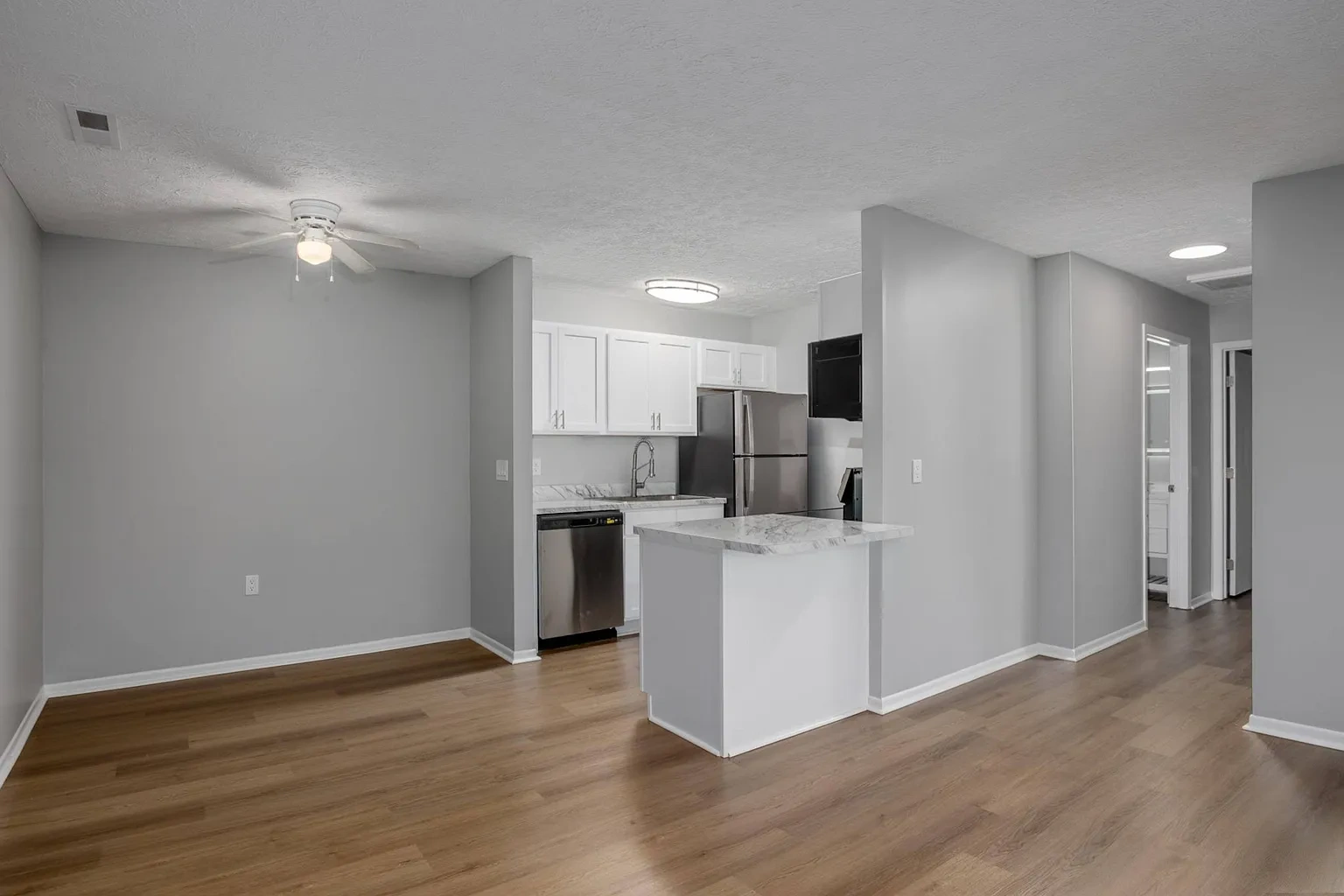 Chartwell Apartments – photo 5
