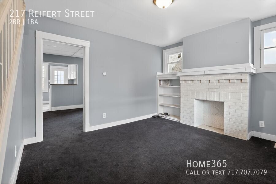 217 Reifert St – photo 3