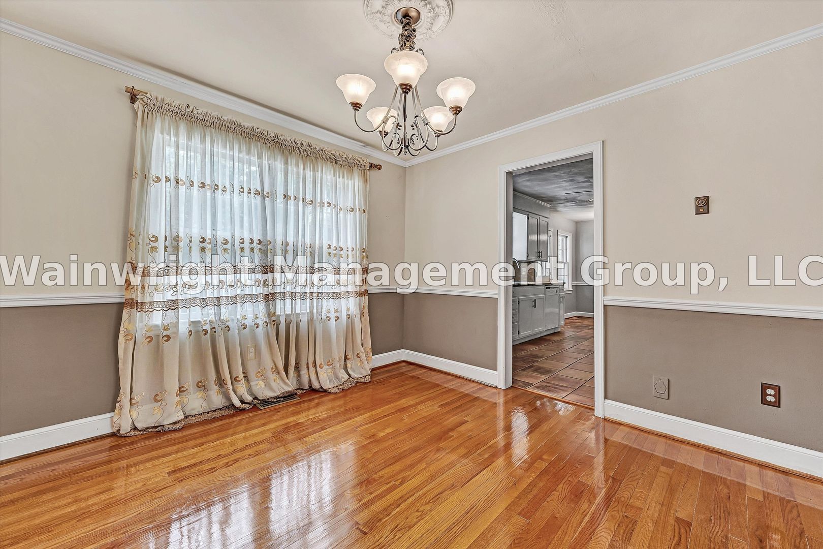 4374 Sheldon Dr – photo 5