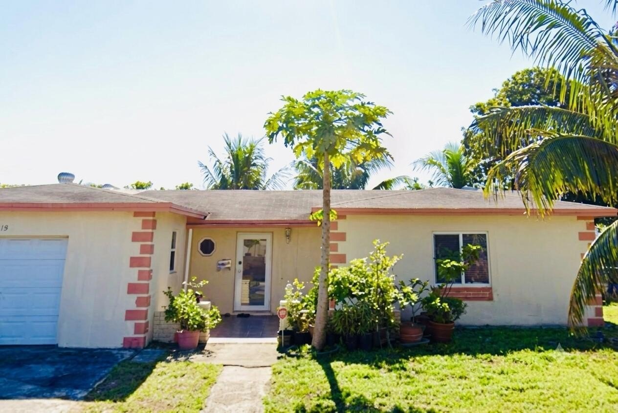 6410 Kimberly Blvd – photo 1
