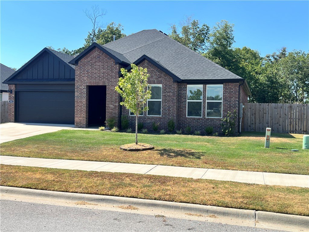 522 W Branta St – photo 1