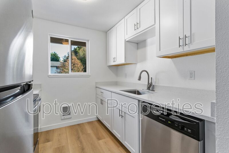 12180 SW Calico Ct unit D – photo 1