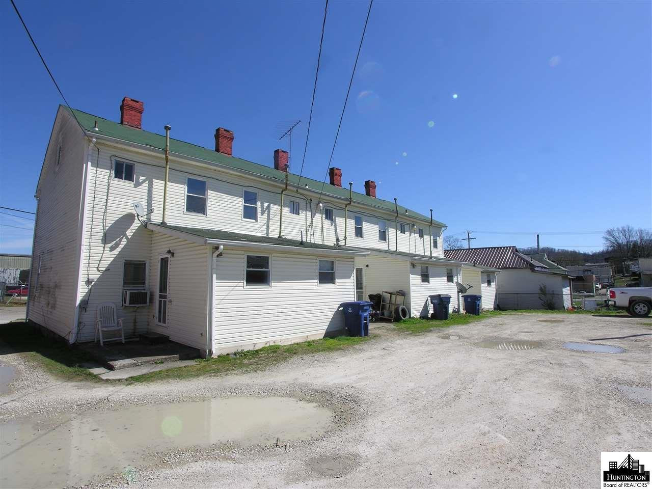 426 10th St W unit 426 – photo 2