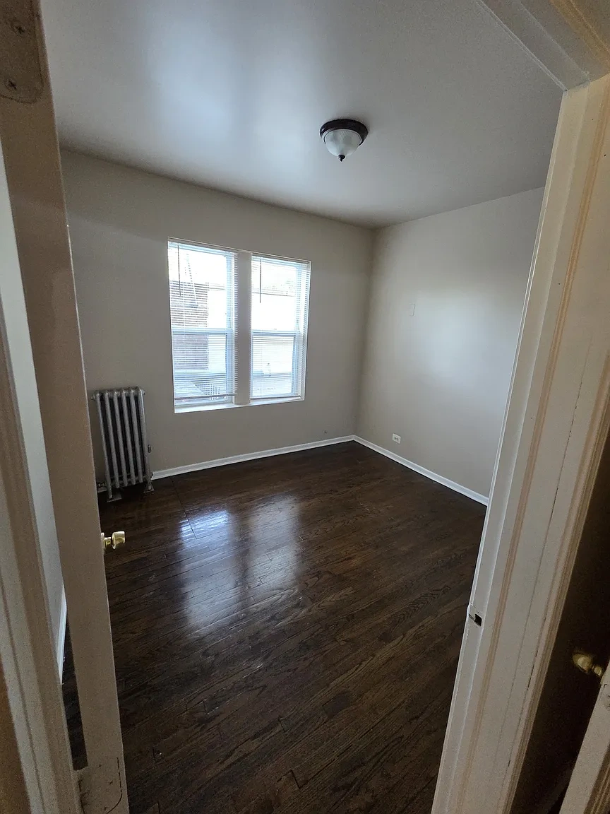 5400 W Madison – photo 4