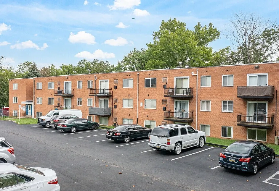 Harrison Court – photo 3