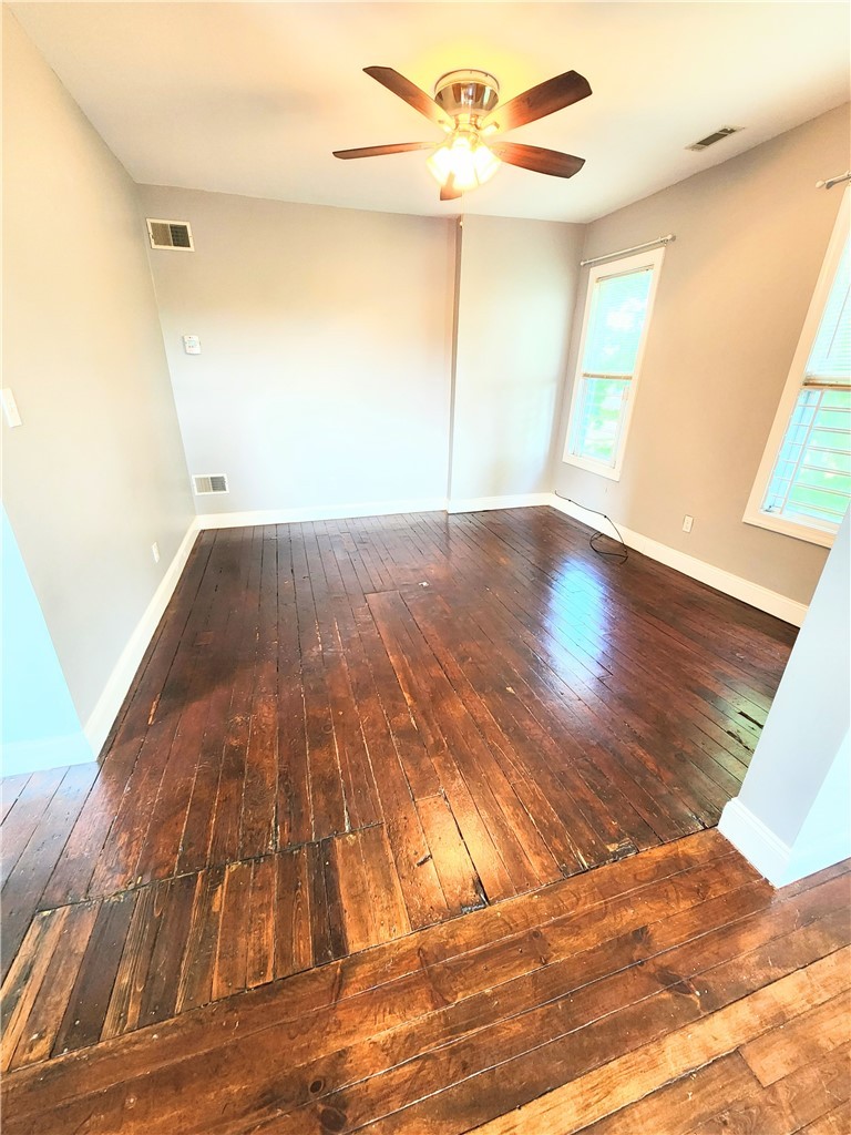 736 Clarissa St unit 2 – photo 4