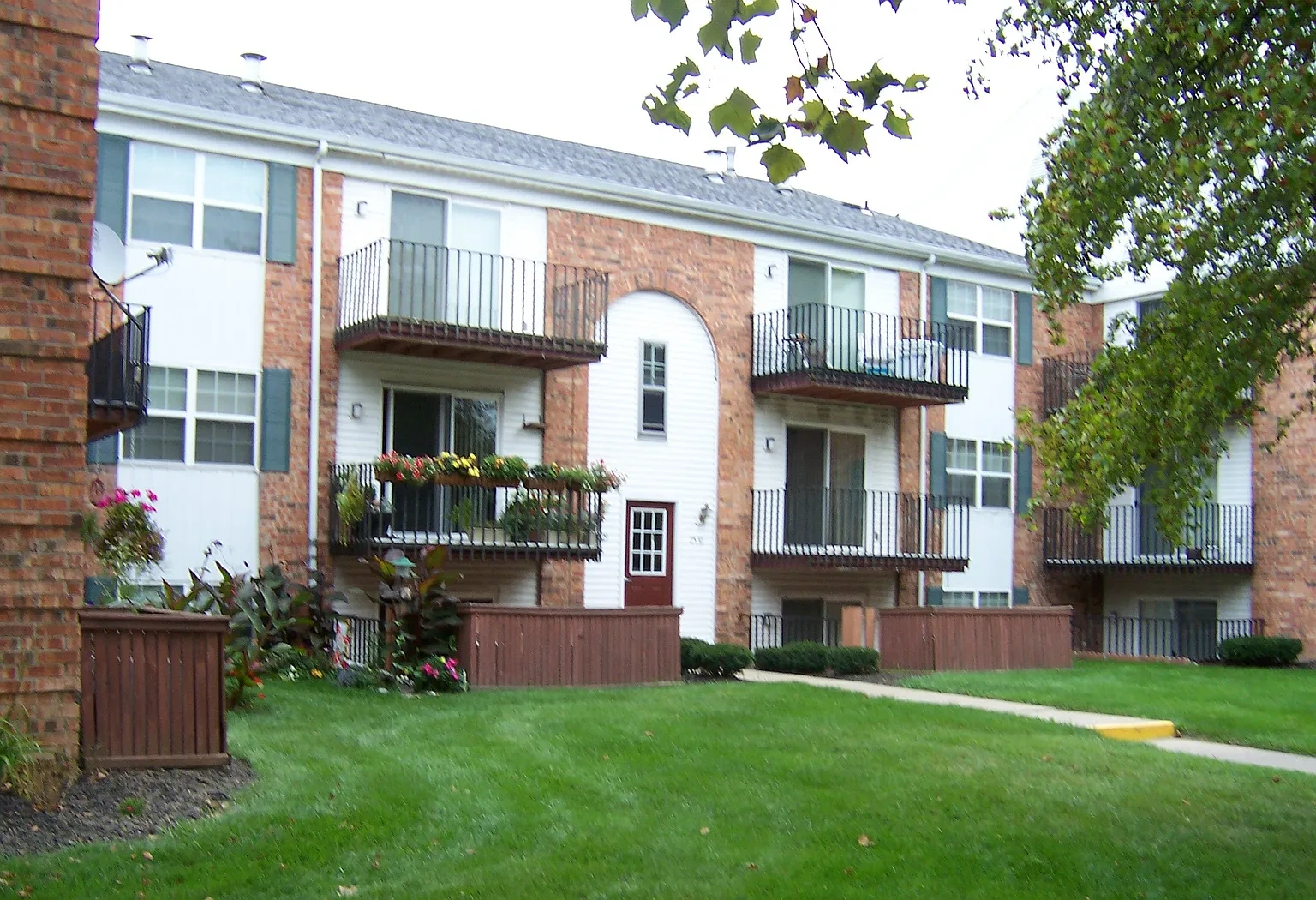 Heather Hills Apartments – photo 4