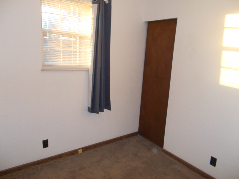 3262 8th St – photo 5