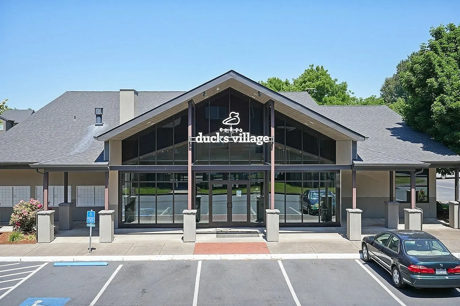 Ducks Village – photo 2
