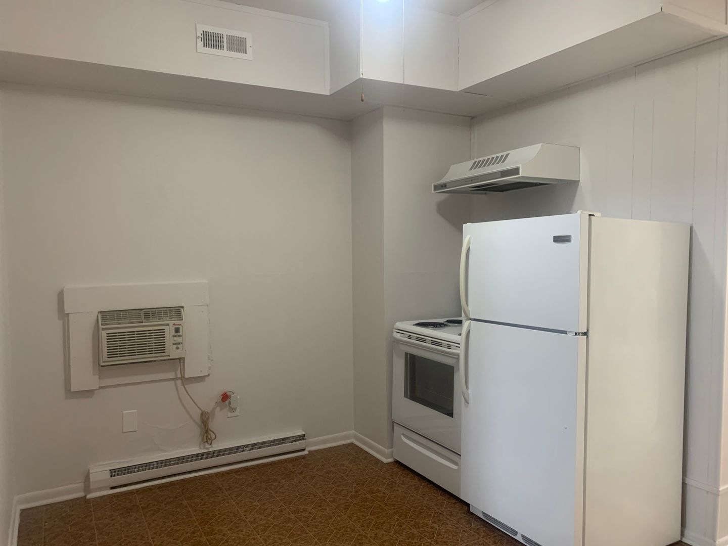 403 Miami St unit 403 East – photo 2