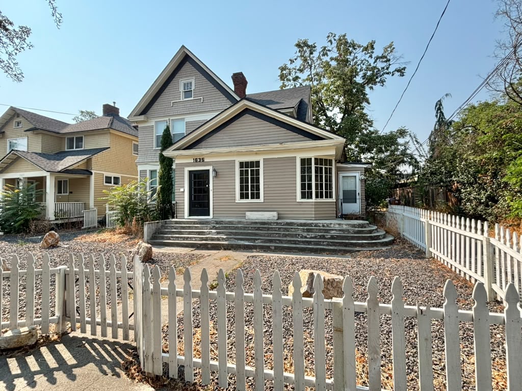 1635 W Pacific Ave – photo 1