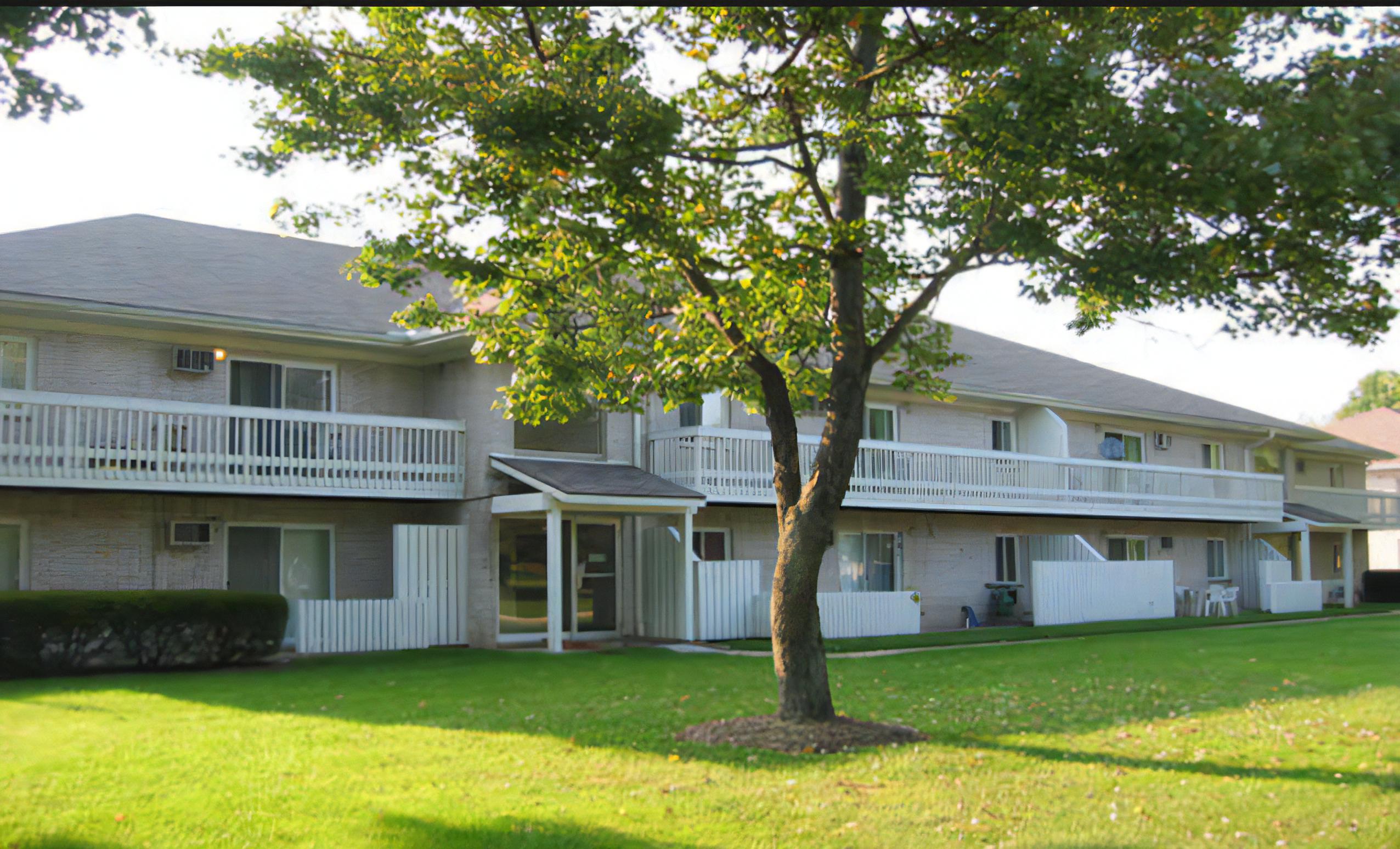 190 Buffington Rd unit 105 – photo 2