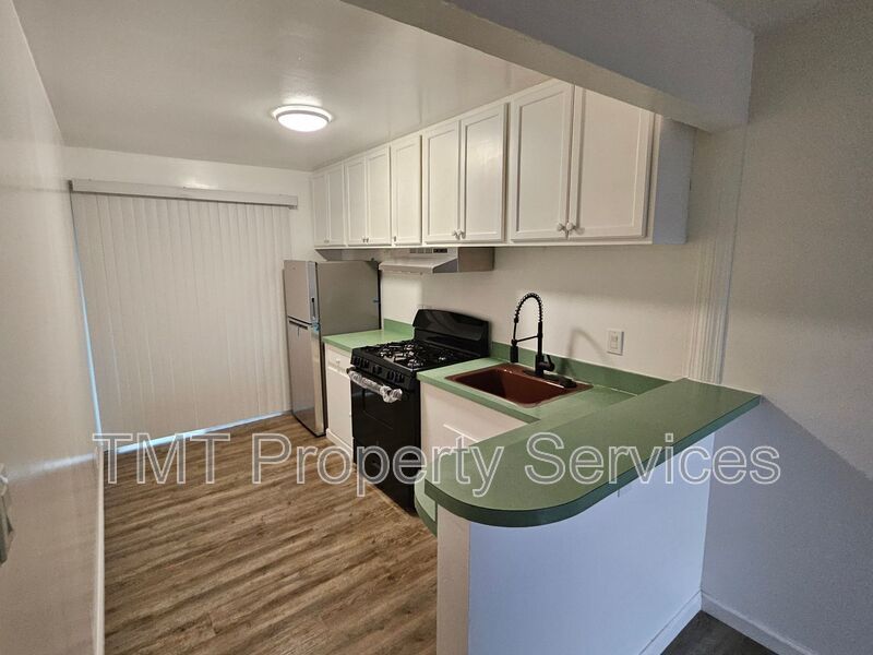 2619 Acacia St unit # 2 – photo 5