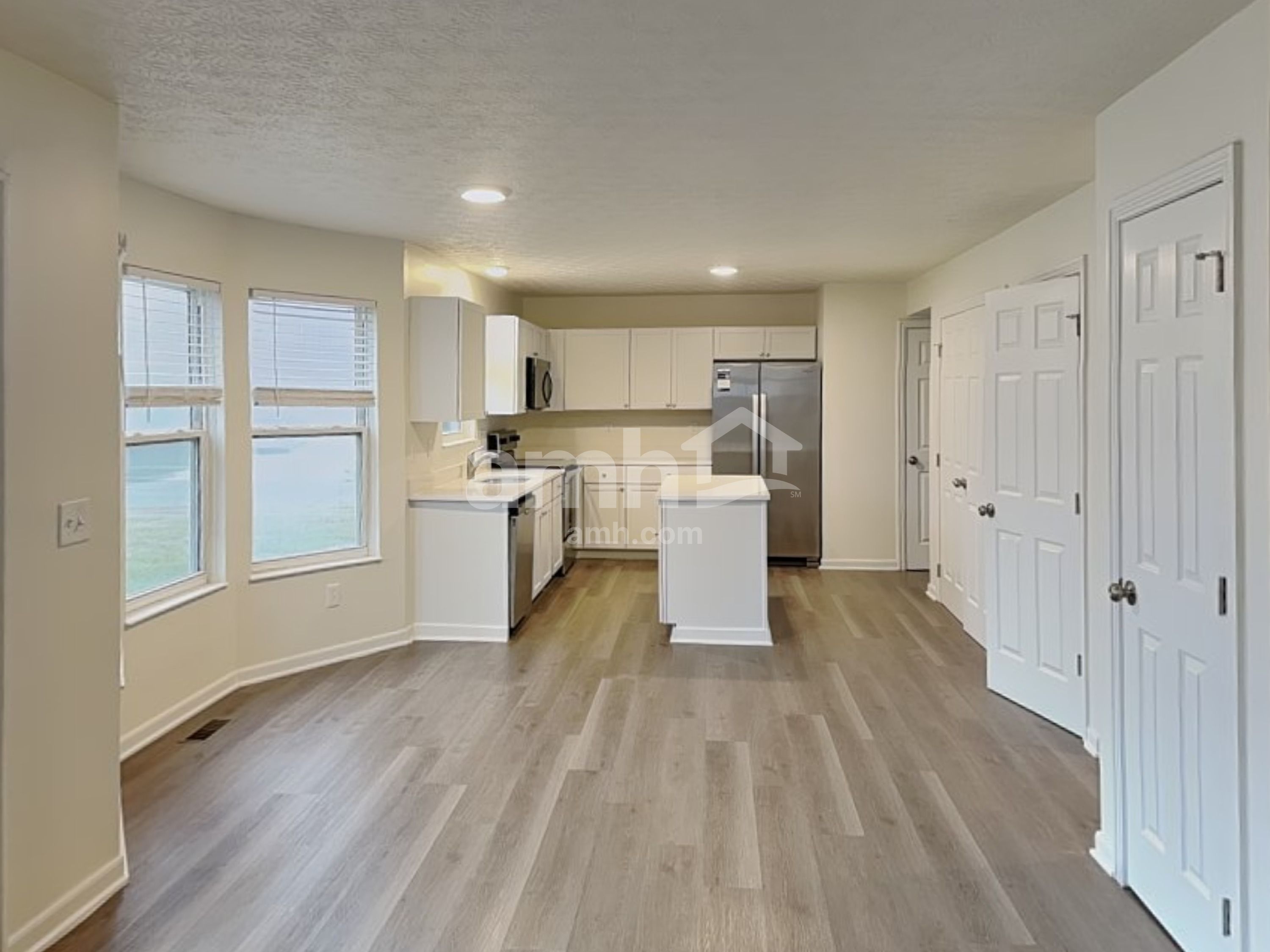 8331 Priestley Dr – photo 4