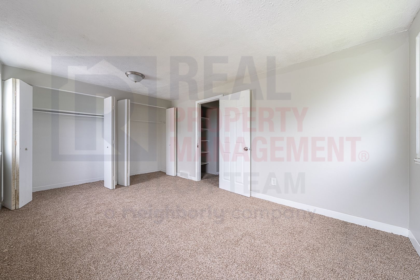 3060 Charles V. Carr Pl – photo 2
