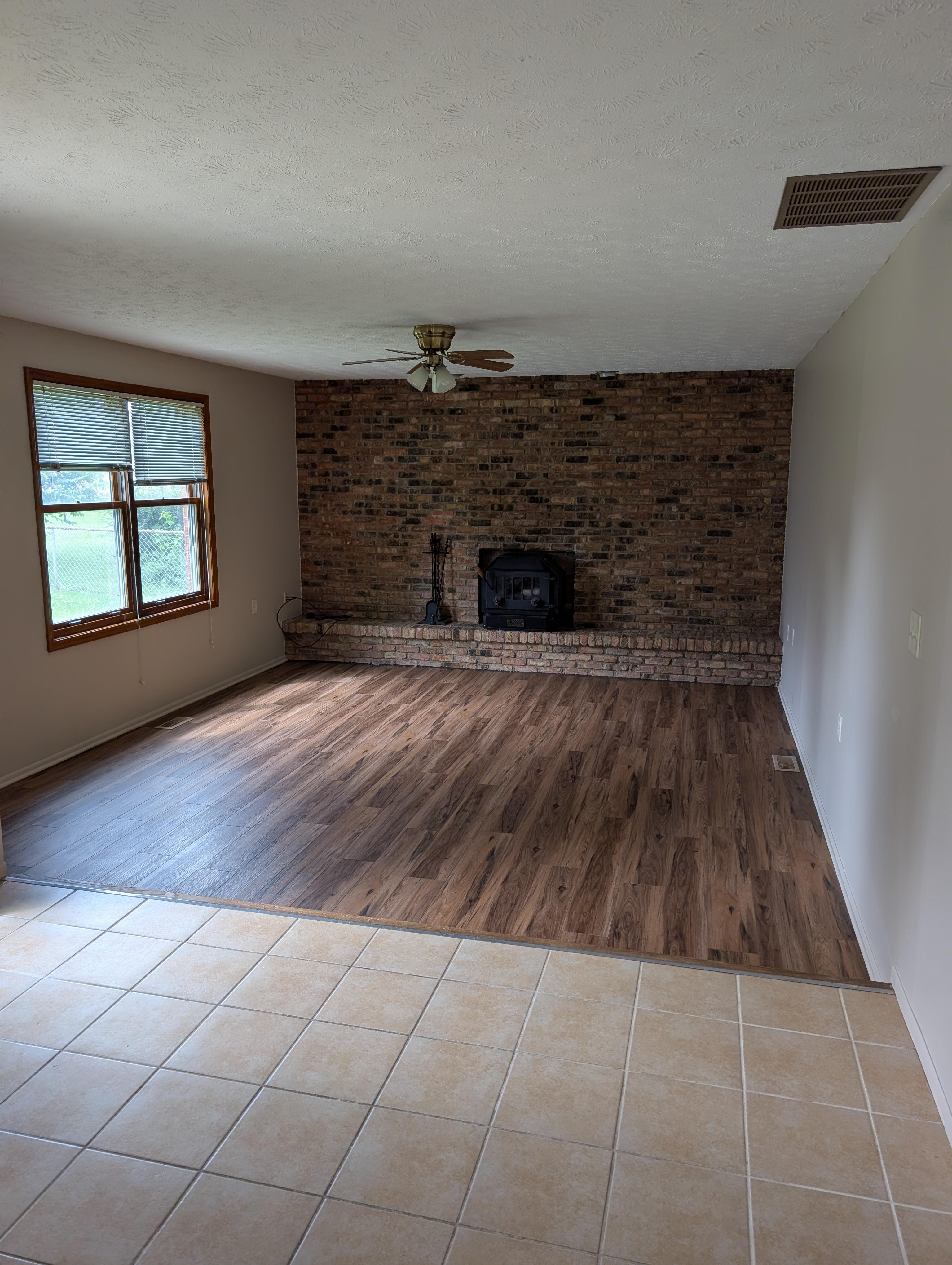 549 Poplar Dr – photo 3